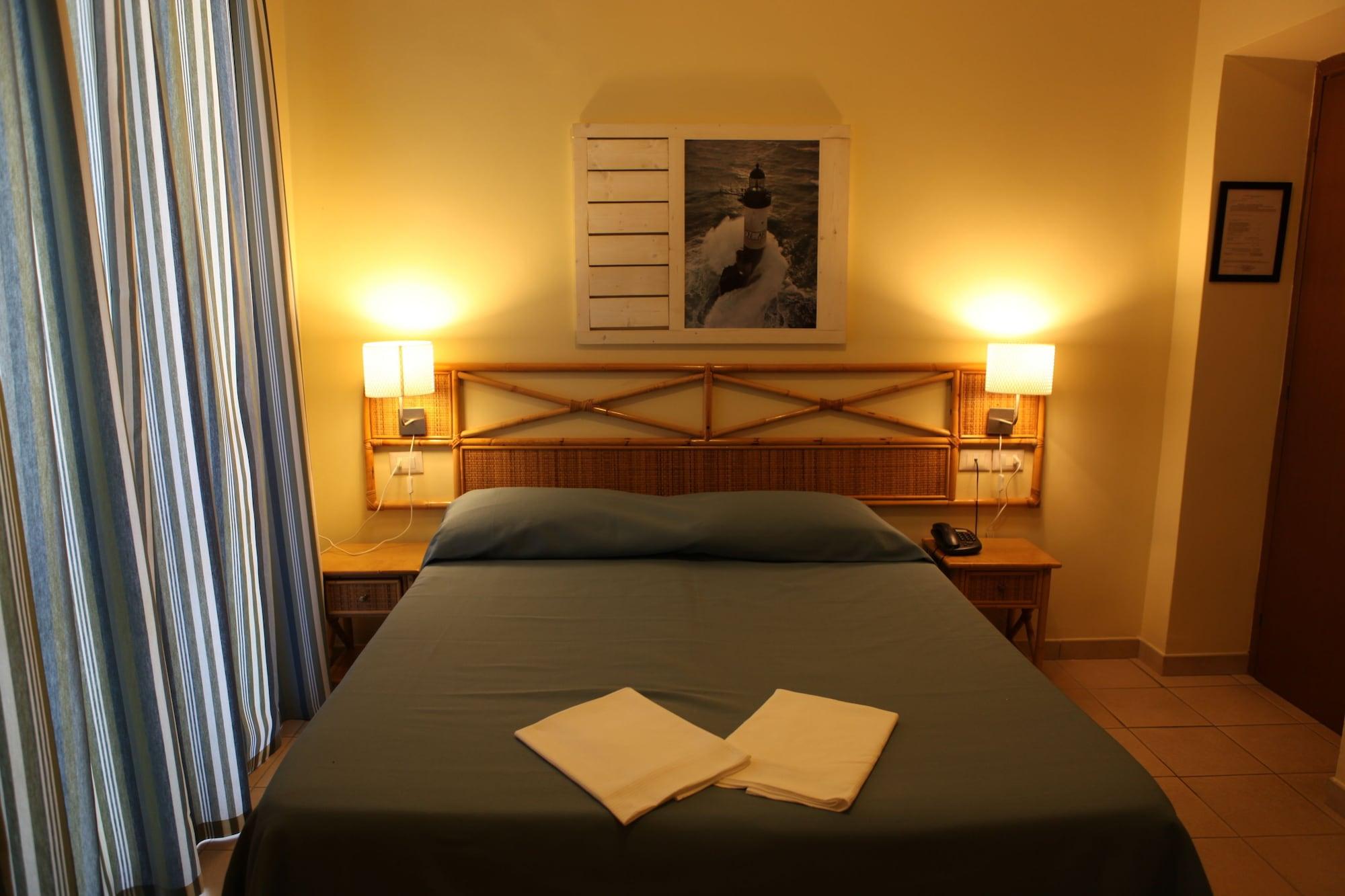 Hotel Villa Giulia Порто Адзуро Екстериор снимка