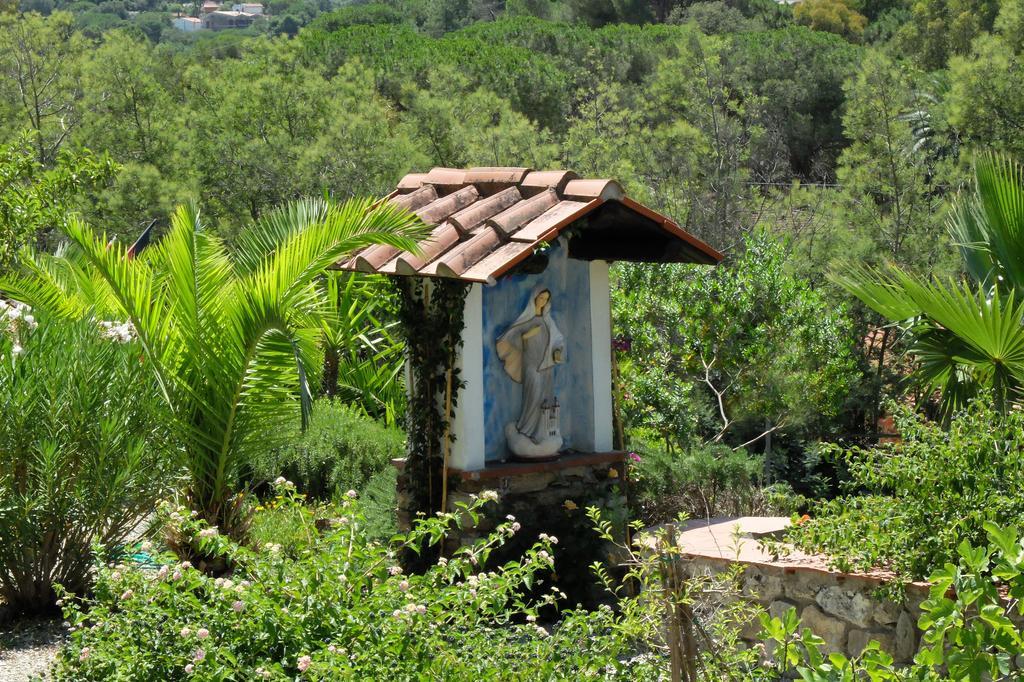 Hotel Villa Giulia Порто Адзуро Екстериор снимка