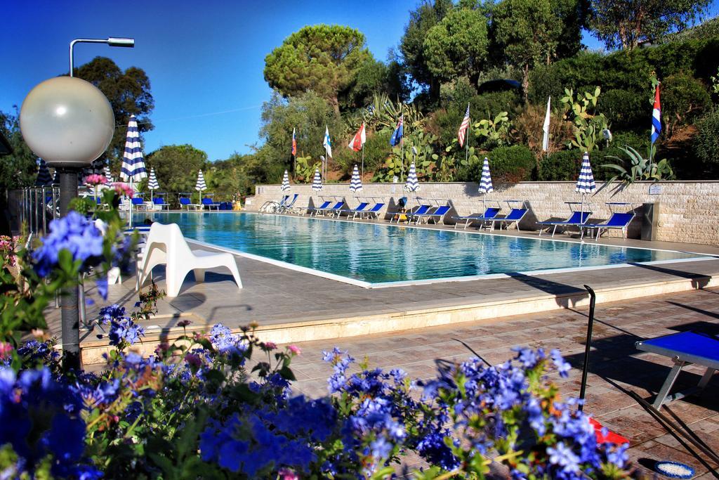 Hotel Villa Giulia Порто Адзуро Екстериор снимка