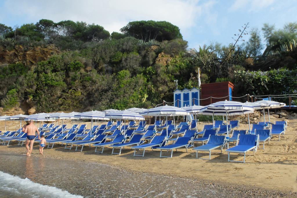 Hotel Villa Giulia Порто Адзуро Екстериор снимка